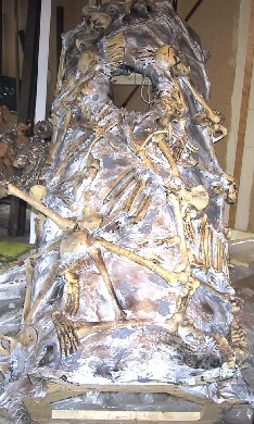 The Skeleton Tree in Camo Paint