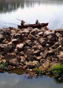 Michael & Kreiger round the rocks