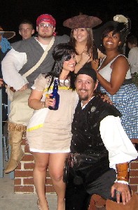 Shannon with bachelorettes