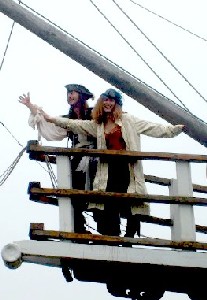 Count d'Booty & Rosabella play Titanic