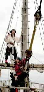 The Count, Rosabella and Khelban on the spar