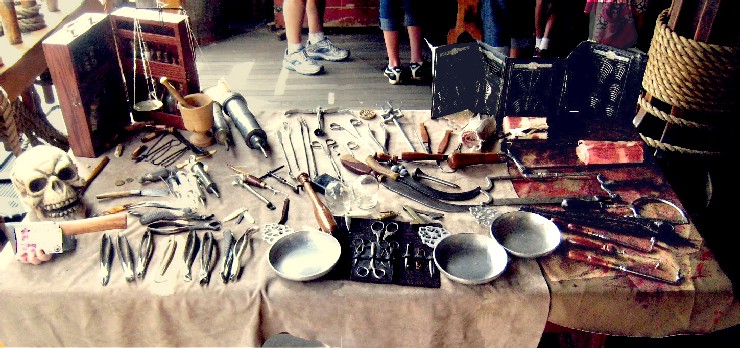 The full surgeon's table