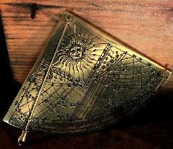 Instrument on navigation table