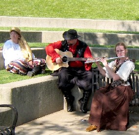 Sarah joins Off Keel