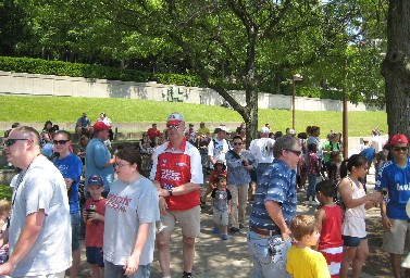 Post battle crowd on shore