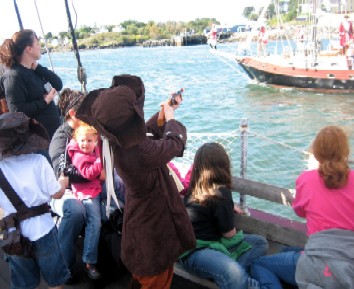 Crowd Jeering the Brits