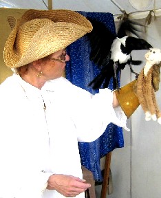 Bloody Barbara holds Lob while Oreo attacks