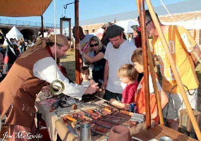 Mission Explaining Tools