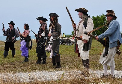 Pirate Gun Line Right
