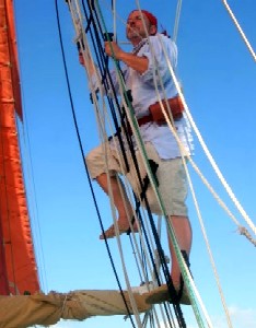 madPete Climbing in the Ropes