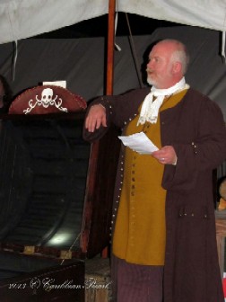 Auctioneer William Pace