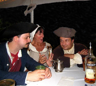 Cuisto Mako, Shay & Blackjohn at table