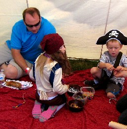 Kid's booth bead factory