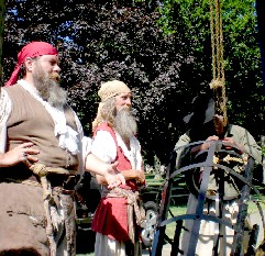 Attaching the gibbet
