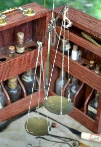 Missions Scale & Medicine Chest