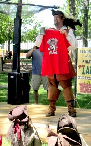 Shannon with T-Shirt