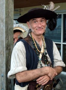 Faux-innocent Stynky Tudor