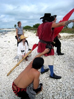 Pirate picking Nigel's pocket 3