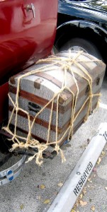 Getting the trunk on the luggage rack