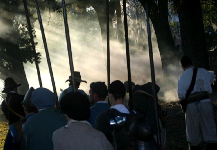 Pikesmen facing the fog