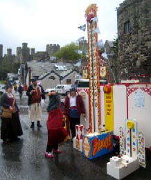 Jasmine testing her strength 2