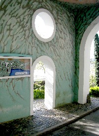 Gatehouse passage to Grotto
