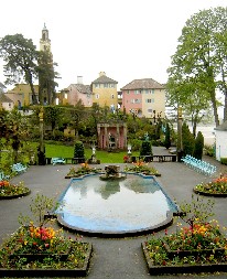 Portmeirion Central Piazza Fountain